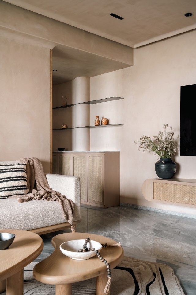 neutral tone colors