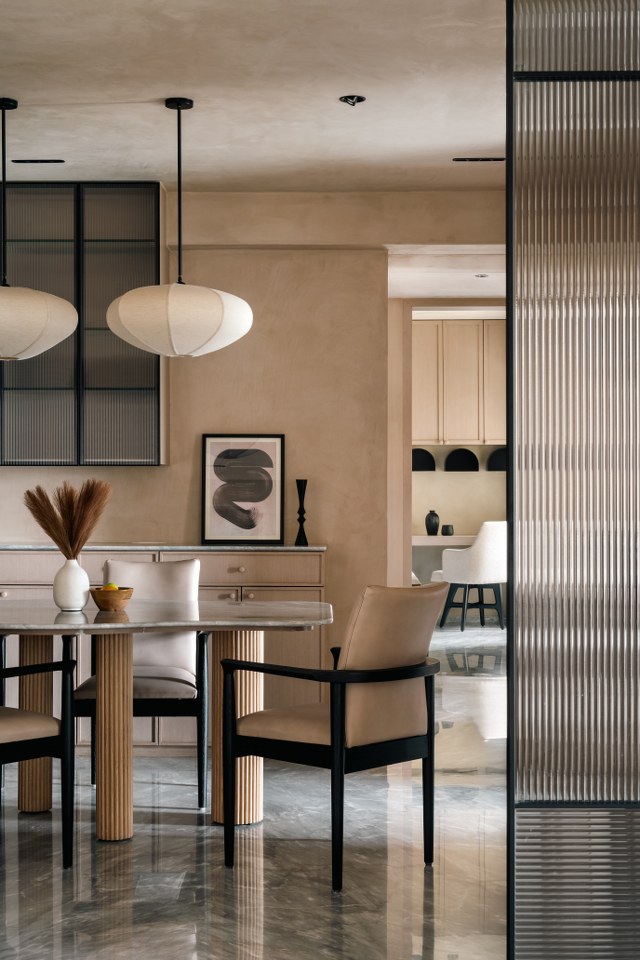 neutral tone colors