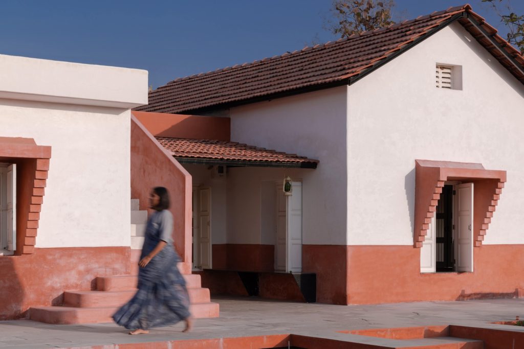 vernacular houses