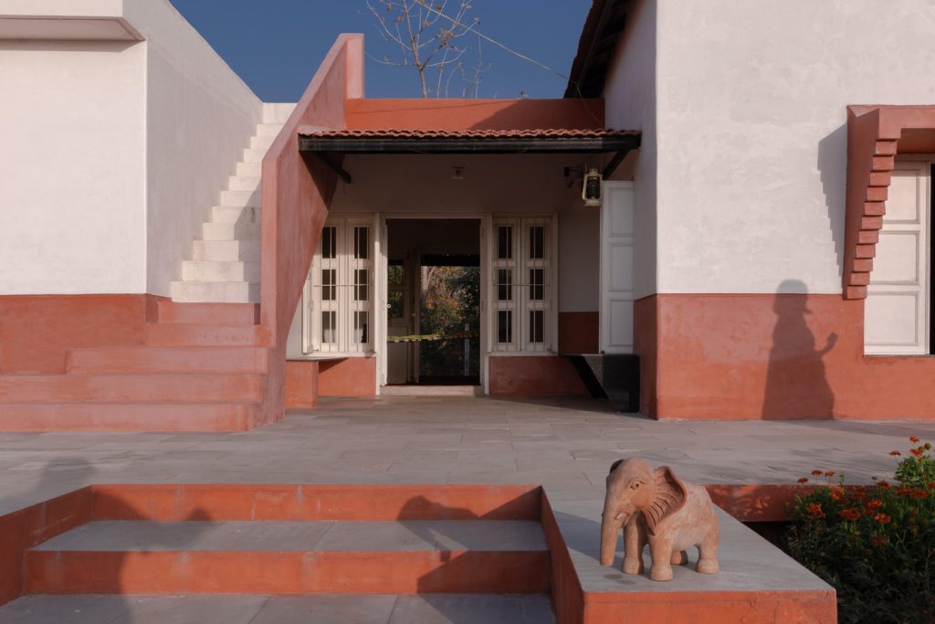 vernacular houses