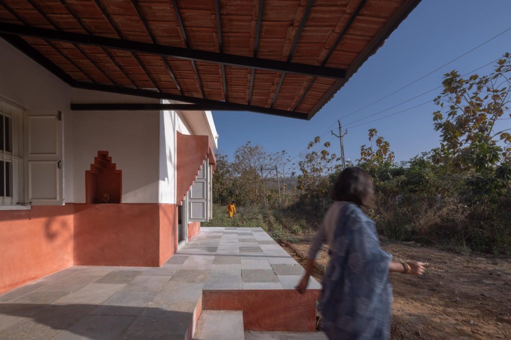 vernacular houses