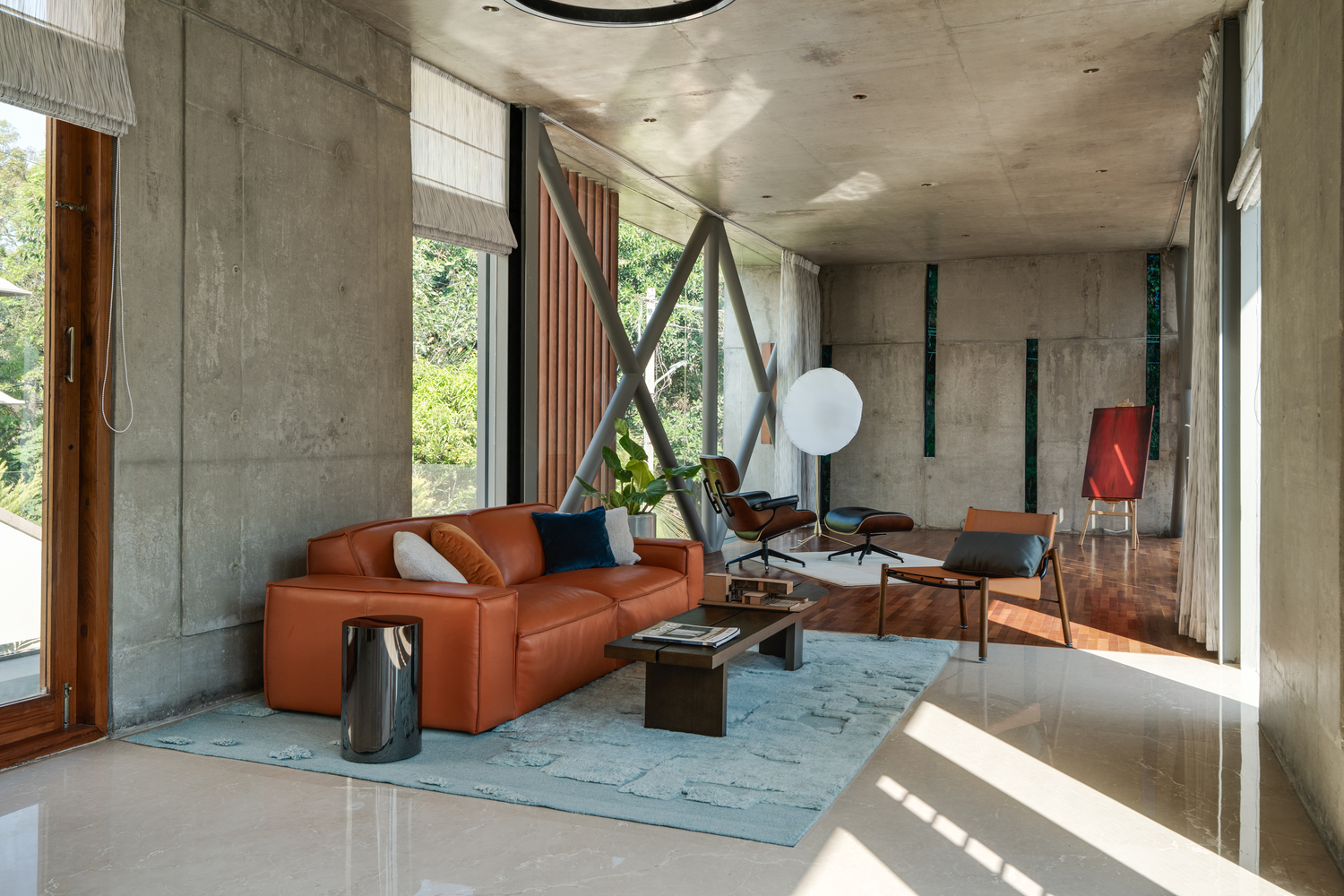With Striking Cantilever Design, This House Blends Craft with Geometry ...