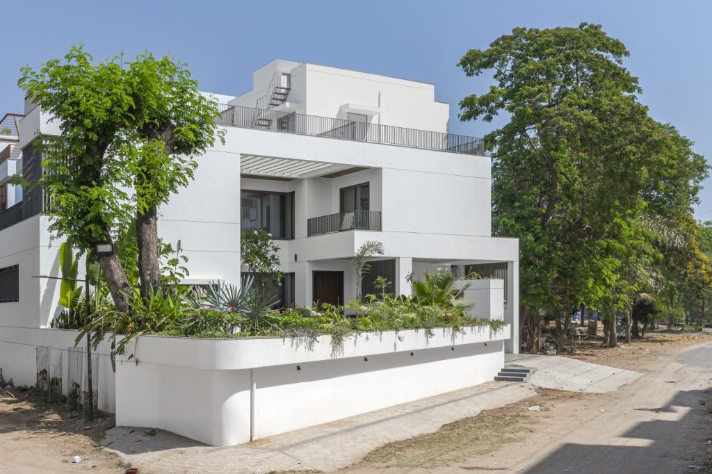 courtyard architecture