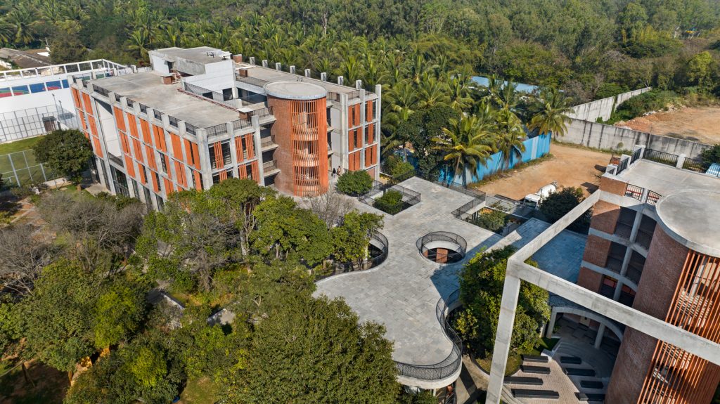 organic building