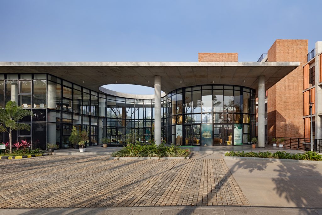 organic building