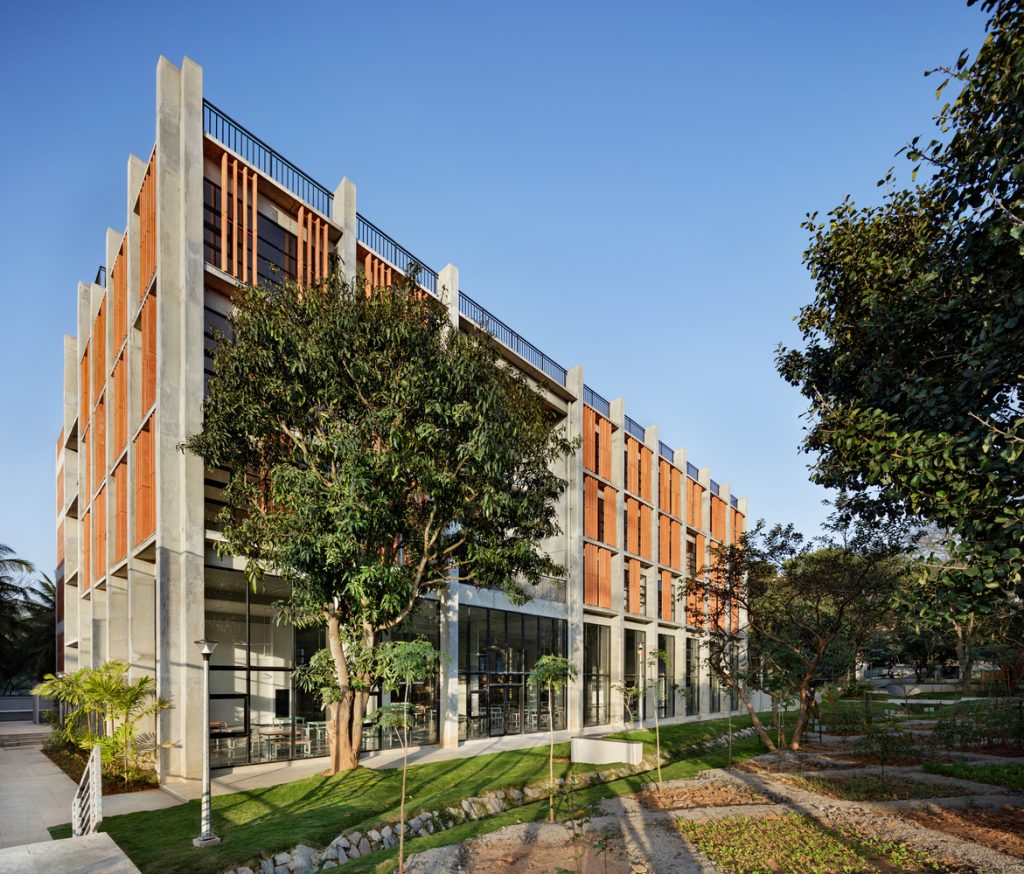 organic building