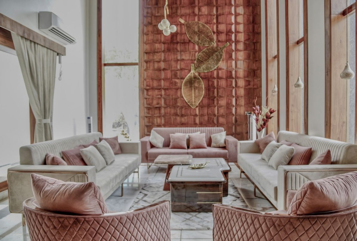 Warm Wooden Interiors Define the Design Narrative in This Luxury ...