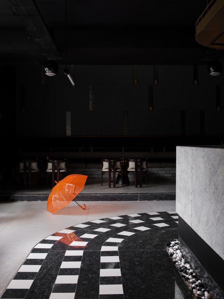 bespoke cafe