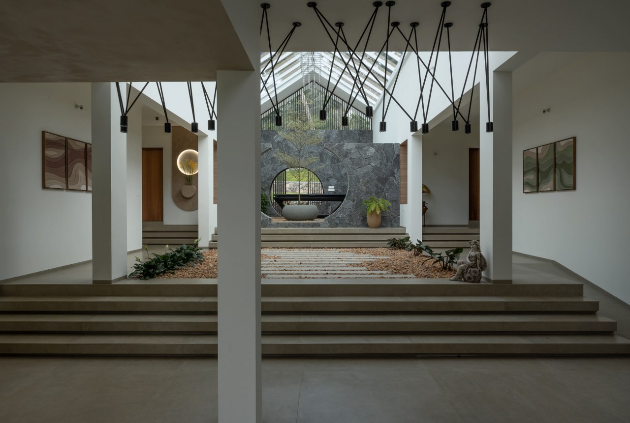 Natural Daylight And A Poetry Of Rain Create The Perfect Harmony In The ...
