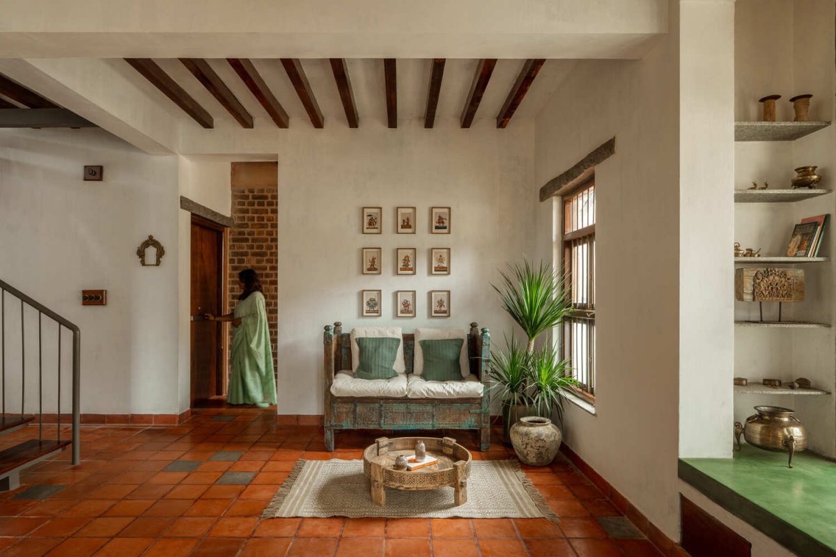 This Home With An Earthen Design Opens Out To Lush Farms Outside And ...