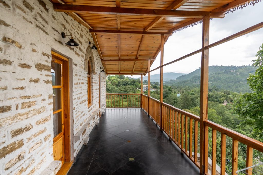 himalayan house
