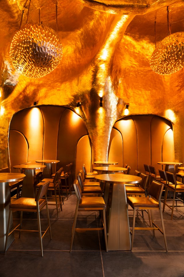 sea view restaurant