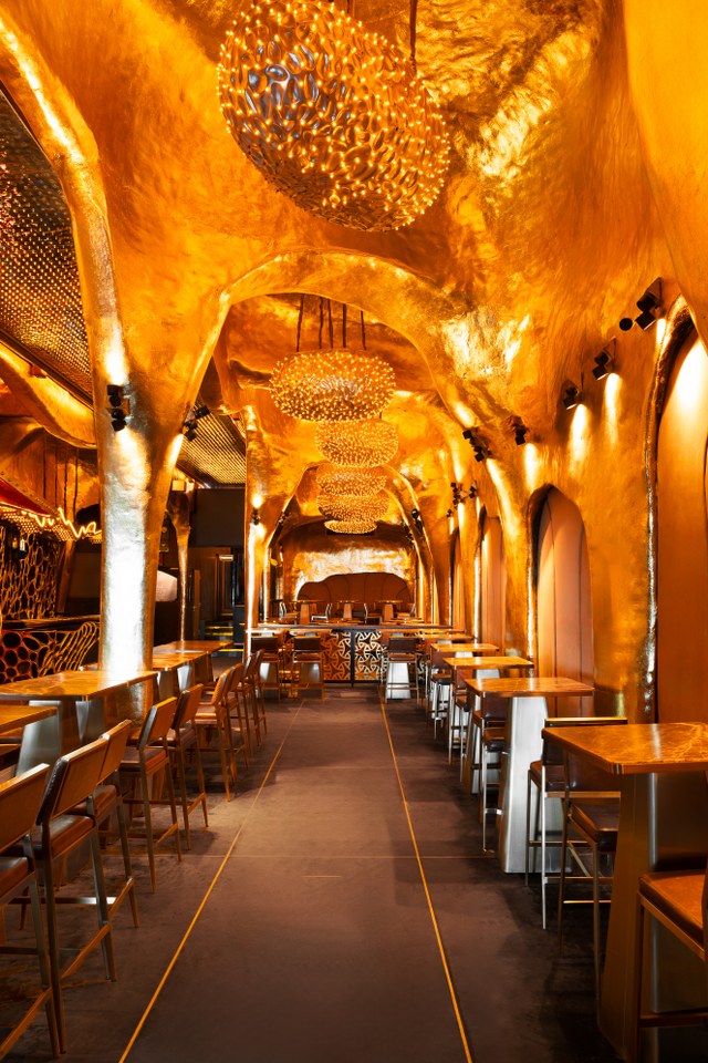 sea view restaurant