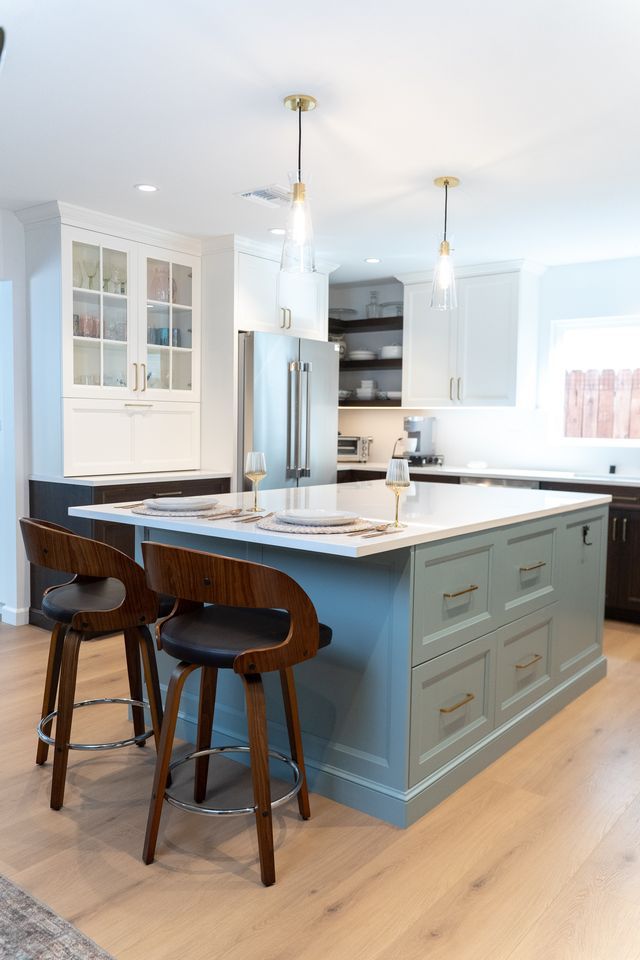 Transitional Kitchen
