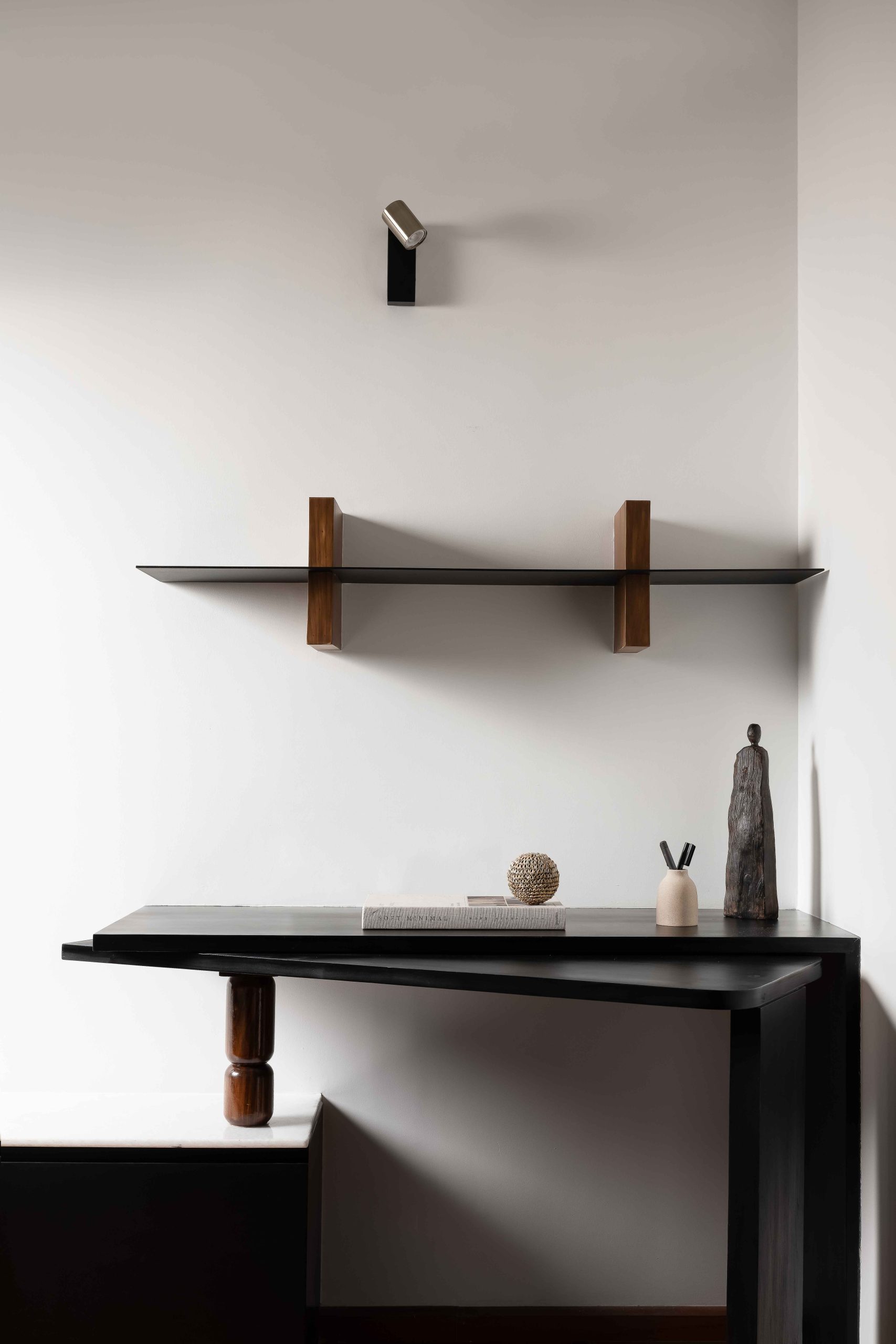 This Clutter Free Home Blends Maximum Storage With Functional Planning ...