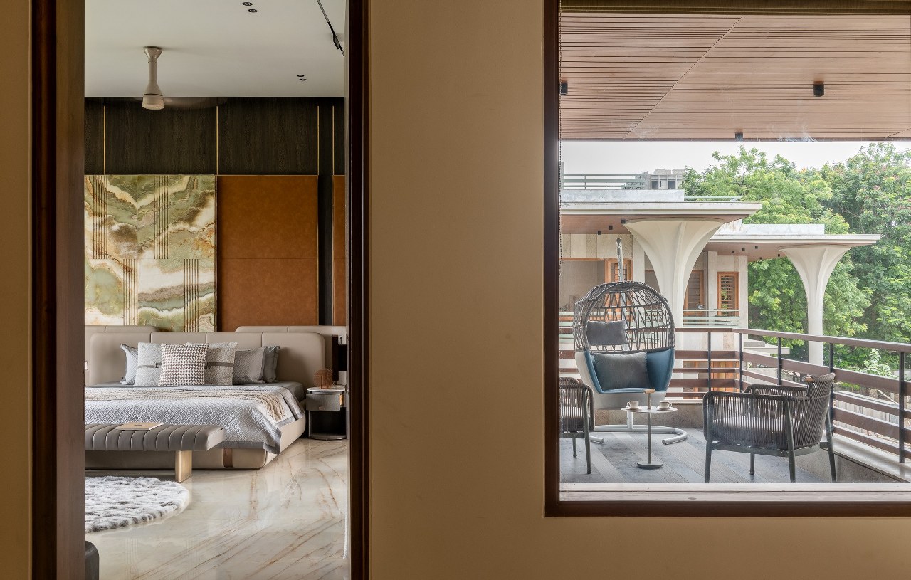 This Home Is A Masterclass In Crafting Spaces Full Of Art And ...