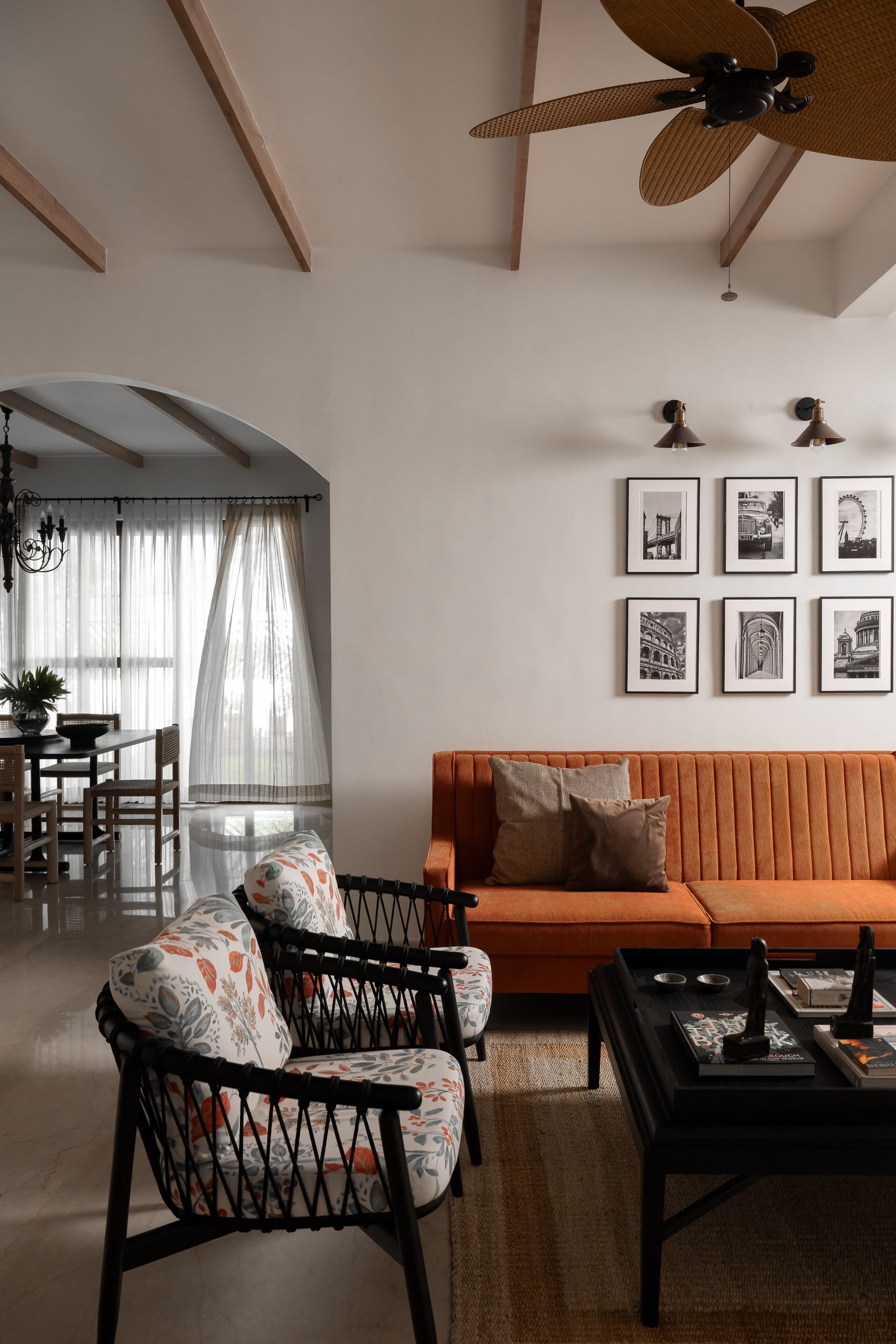 This Spanish Inspired Home Celebrates Minimalism And An Earthy Palette ...