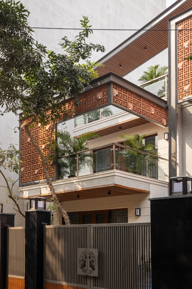 terracotta facade
