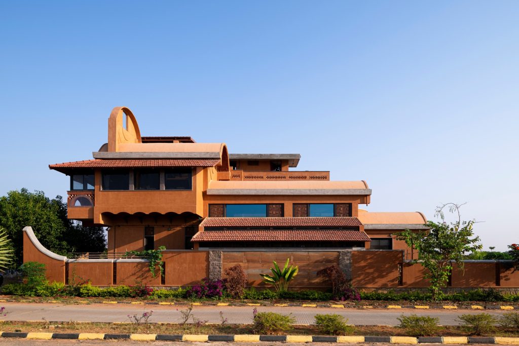 Earth Home