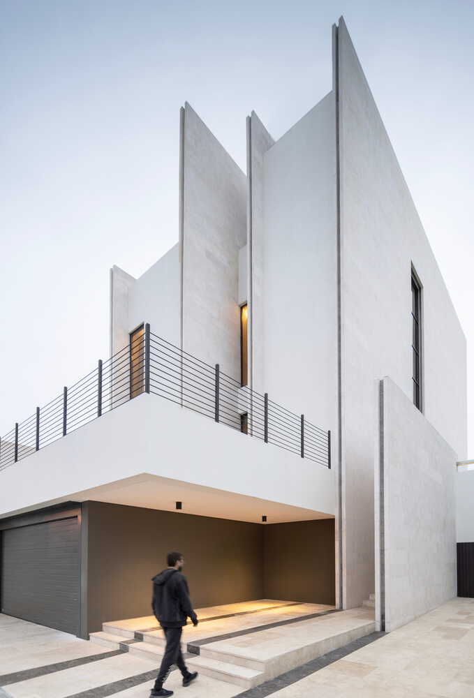 Layered House