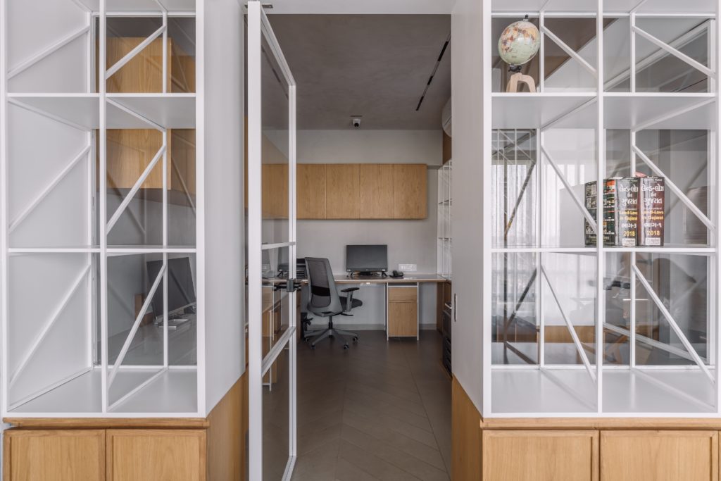 compact space