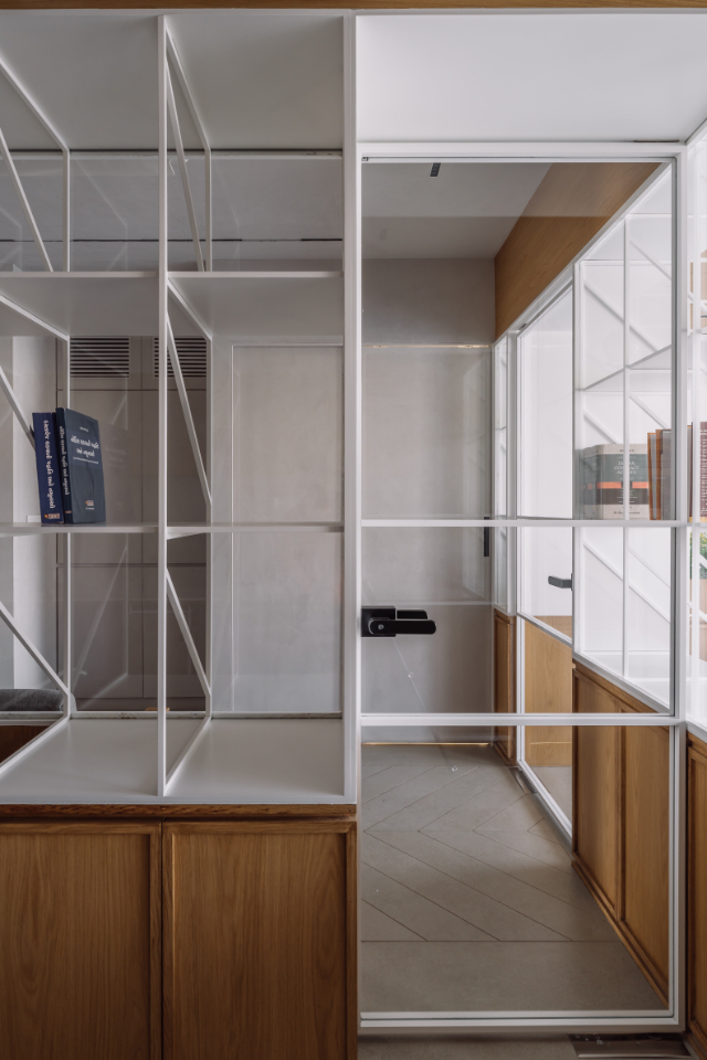 compact space