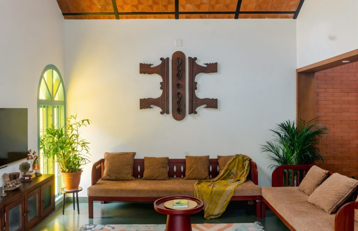 This Tropical Kerala Home Is Inspired By The Colonial Era | COR FORUM ...