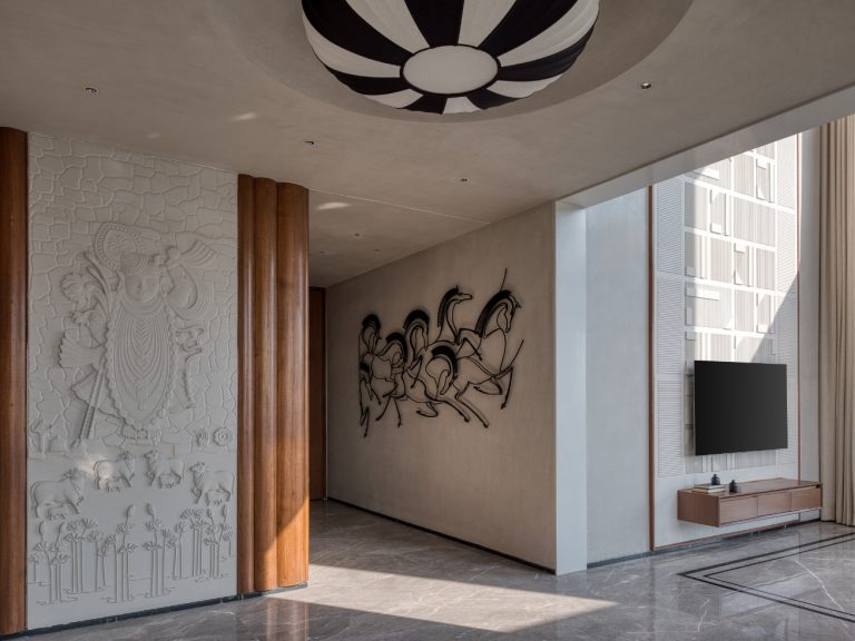 This Luxurious Penthouse Balances Luxury With Warmth | De’uja Design