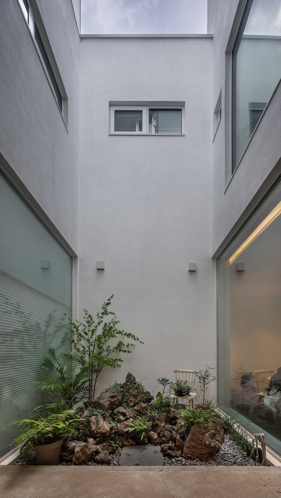 commercial-residential building