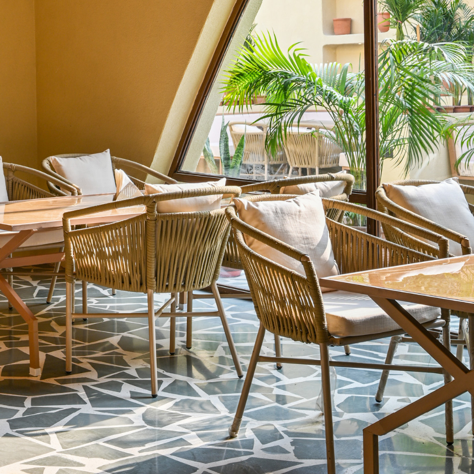 rooftop dining