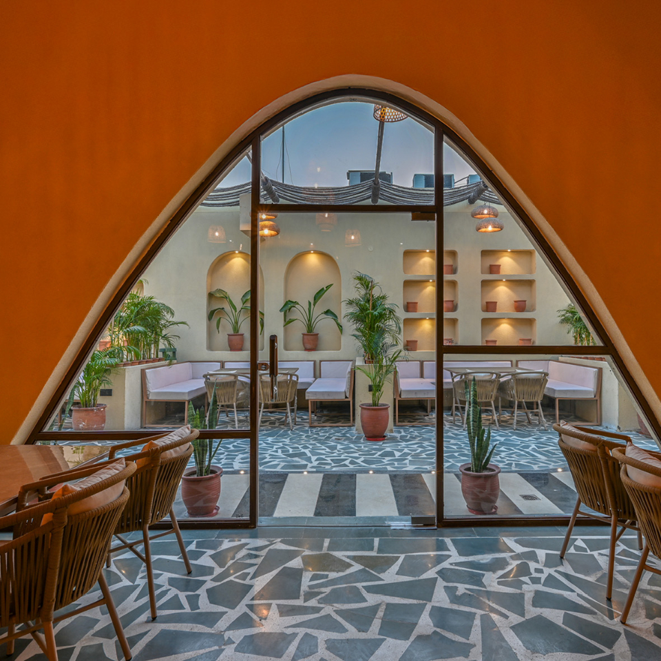 rooftop dining