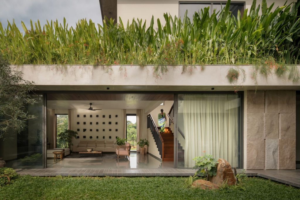Sandstone House