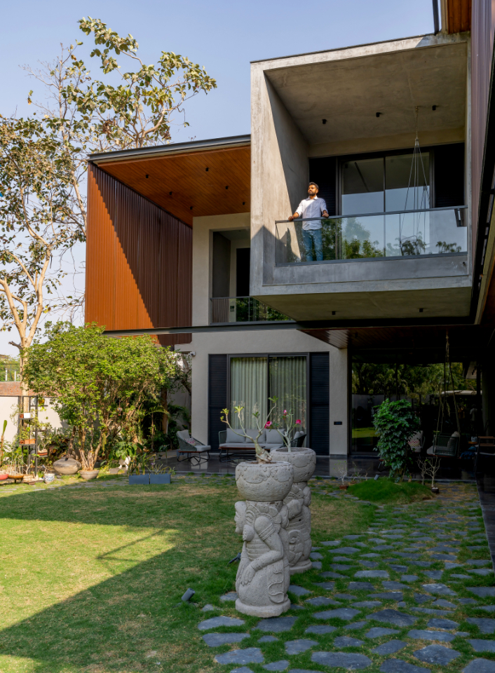 cantilever house
