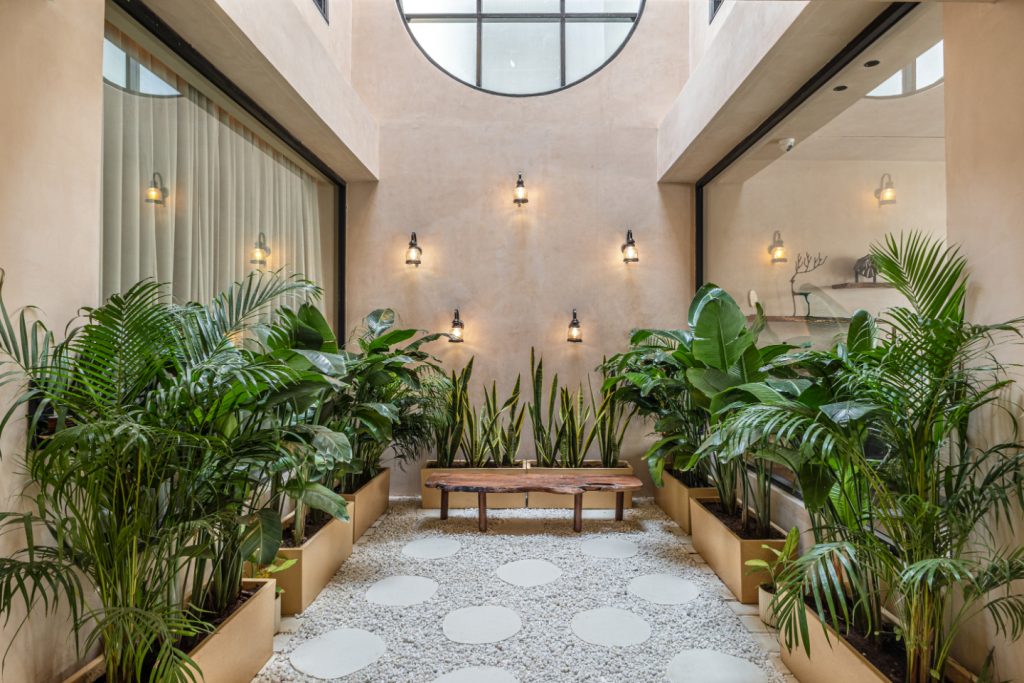 courtyard home
