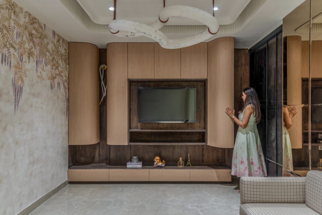 courtyard apartment