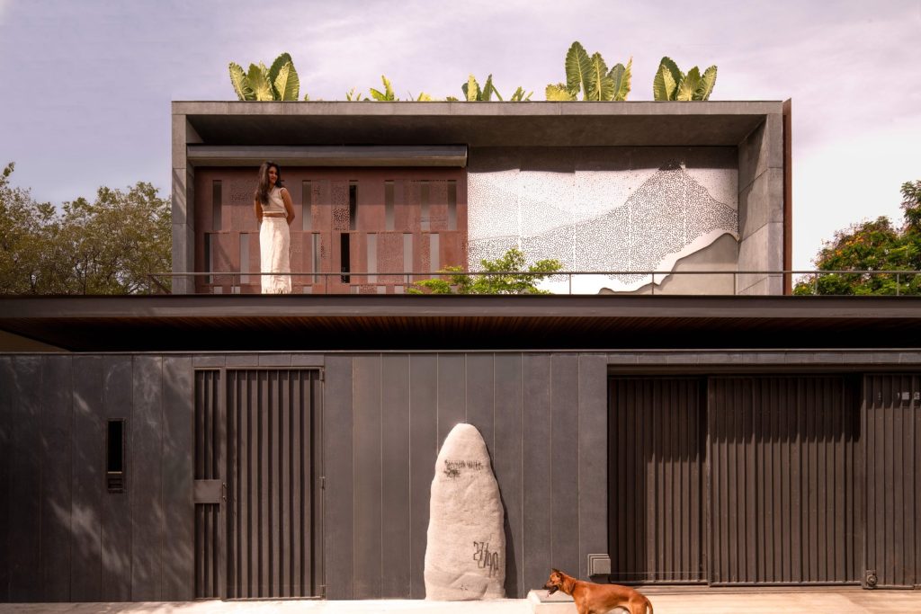 valley house