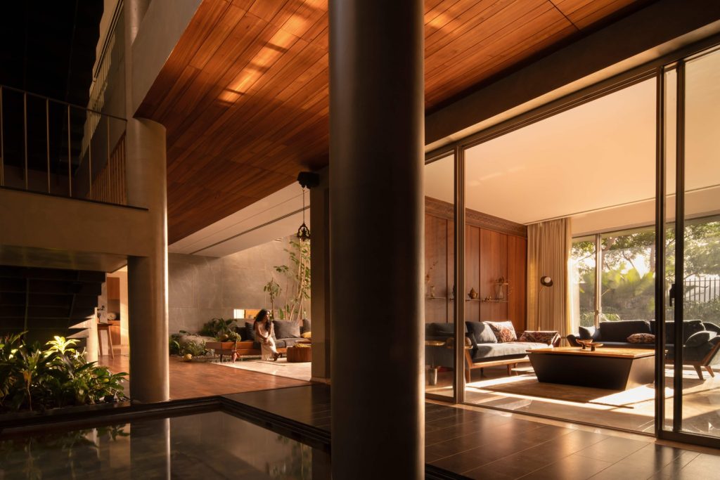 valley house