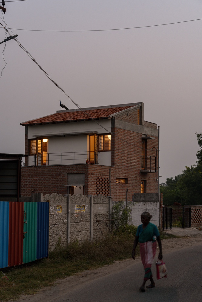 1000 sq.ft