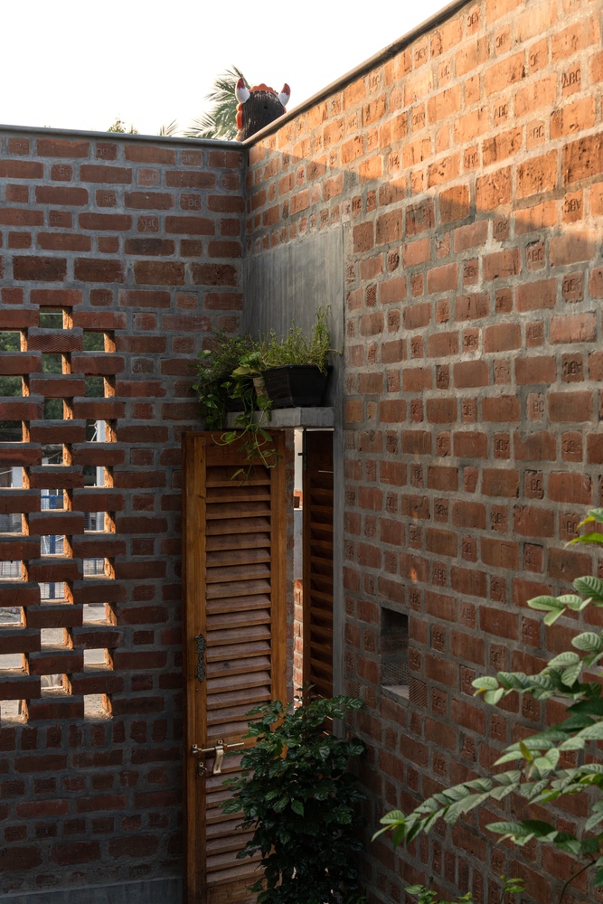 1000 sq.ft