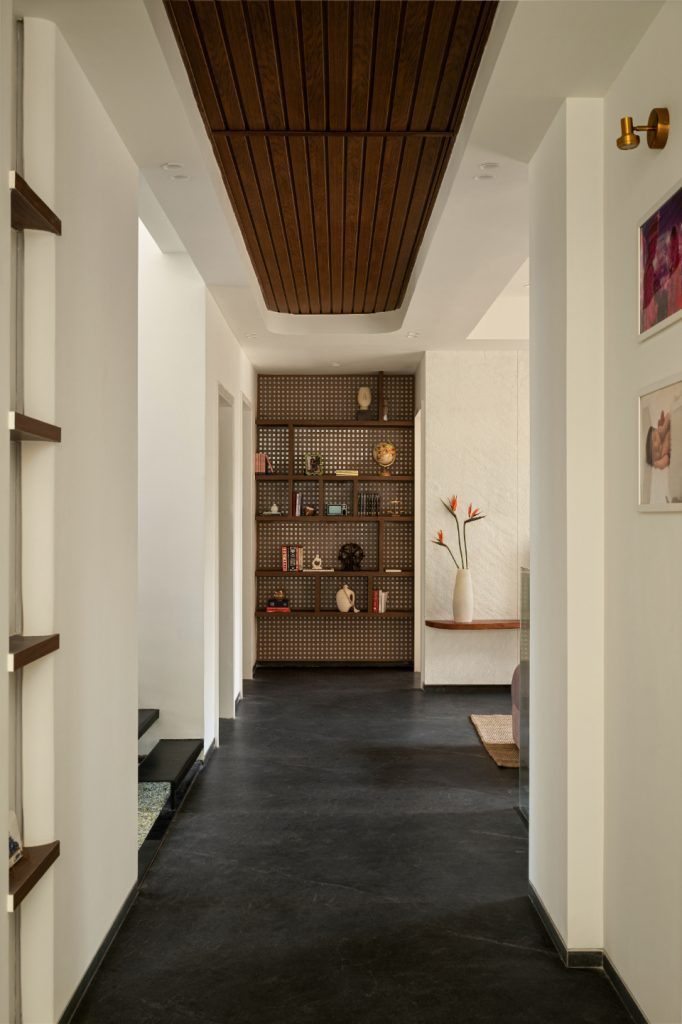 5000 sqft